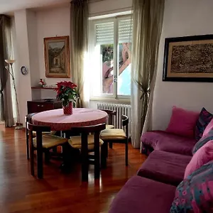 Casa Lola , Livorno Italien