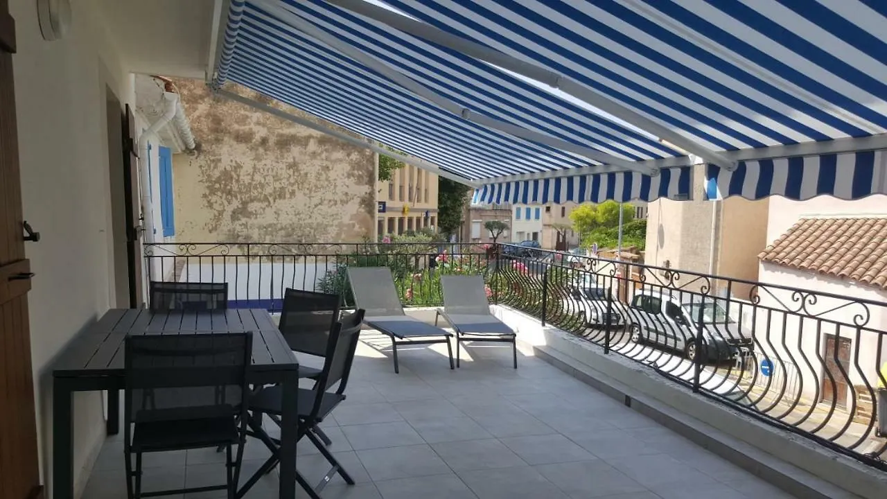 Anatole - T3 - Moderne - Climatise - 1Er Etage - Tres Grande Terrasse - Vue Magnifique Et Degagee Apartment Saint-Mandrier-sur-Mer France